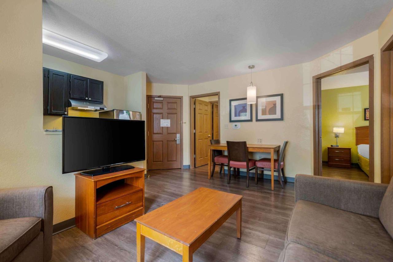 Extended Stay America Suites - Chicago - Elgin - West Dundee Dış mekan fotoğraf